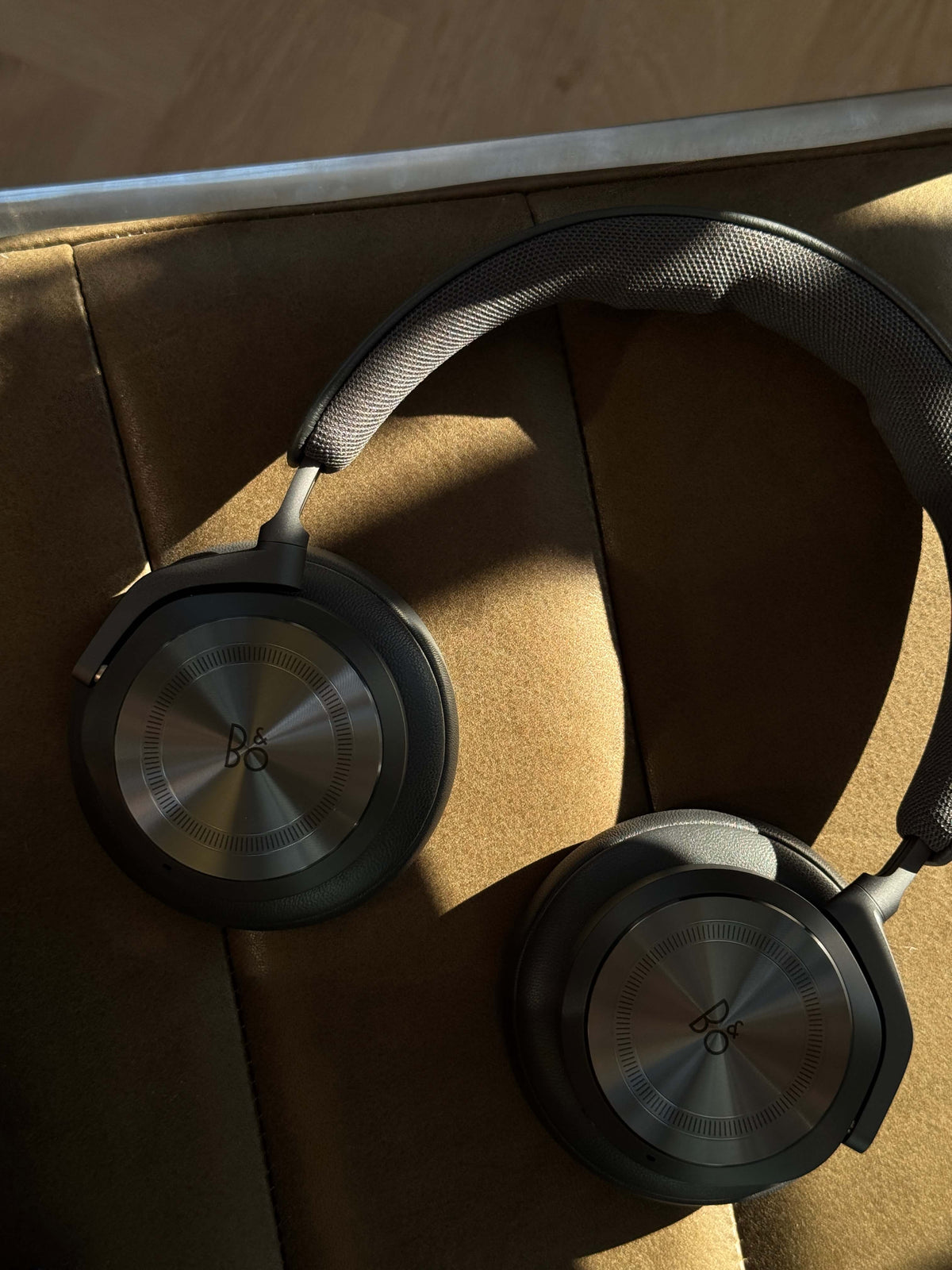 Beoplay HX