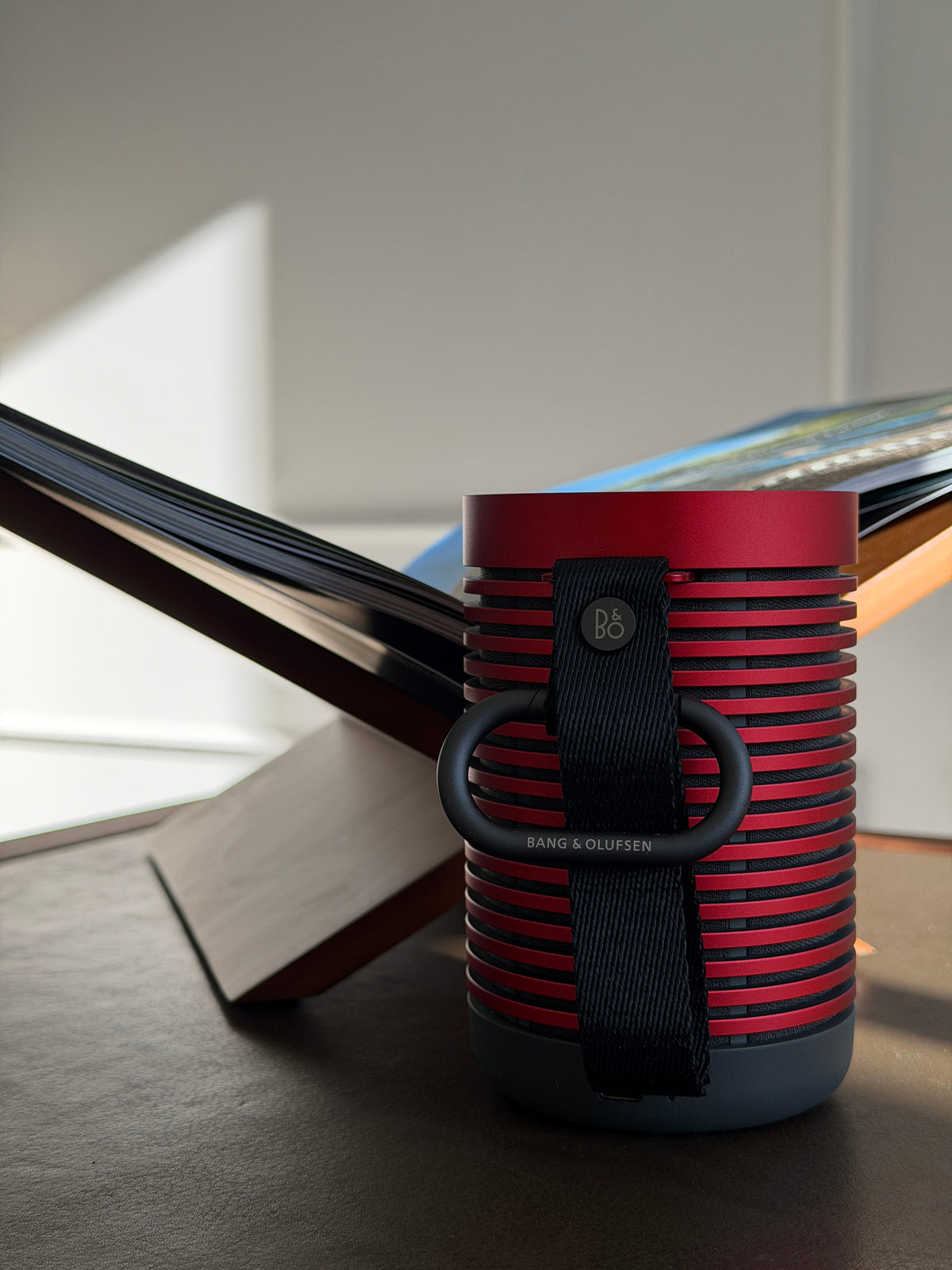 Beosound Explore Ferrari Edition